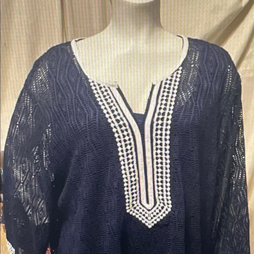 Alfred Dunner Navy Crochet Top with White Trim